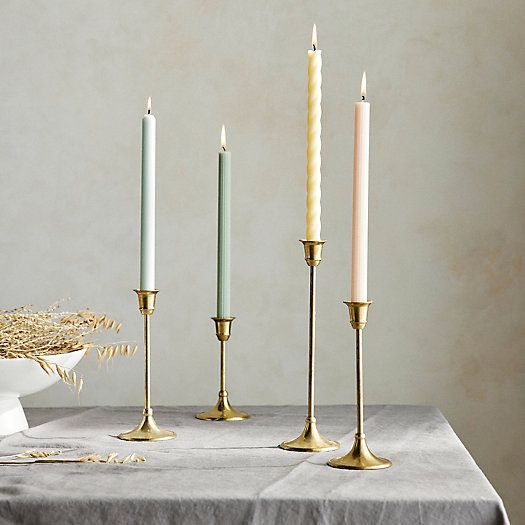 set candelabros clásicos dorados