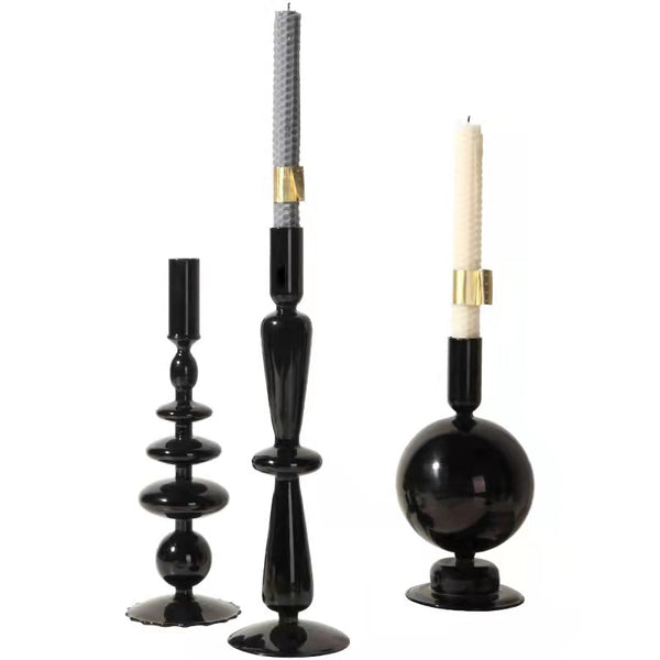 Candelabro negro una esfera